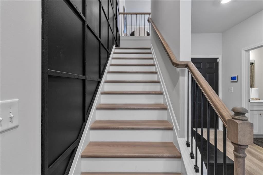 4 bedroom, 4 bathroom, 1,920 sq ft townhouse for sale at 437 Breccia Run, Mcdonough, GA 30253 — photo 6