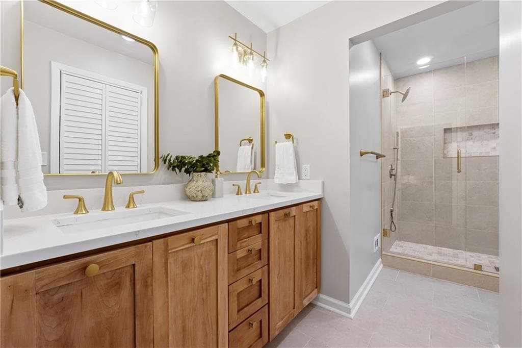 4 bedroom, 3 bathroom, 2,428 sq ft single family residence under contract at 3372 Woodrun Trail, Marietta, GA 30062 — photo 6