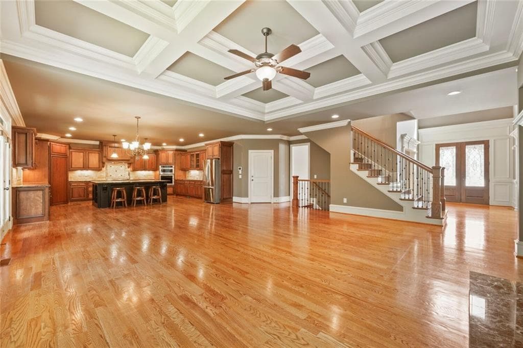 5 bedroom, 4 bathroom, 3,933 sq ft single family residence under contract at 3066 Walking Horse Trail, Buford, GA 30519 — photo 7