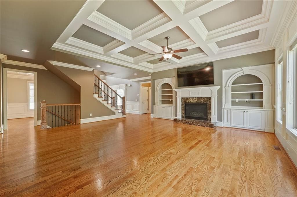 5 bedroom, 4 bathroom, 3,933 sq ft single family residence under contract at 3066 Walking Horse Trail, Buford, GA 30519 — photo 9