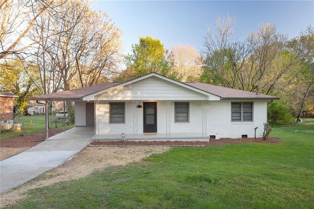 3 bedroom, 1 bathroom, 1,025 sq ft single family residence for rent at 4332 Rob Roy, Conley, GA 30288 for $1,695 a month — photo 1 of 21