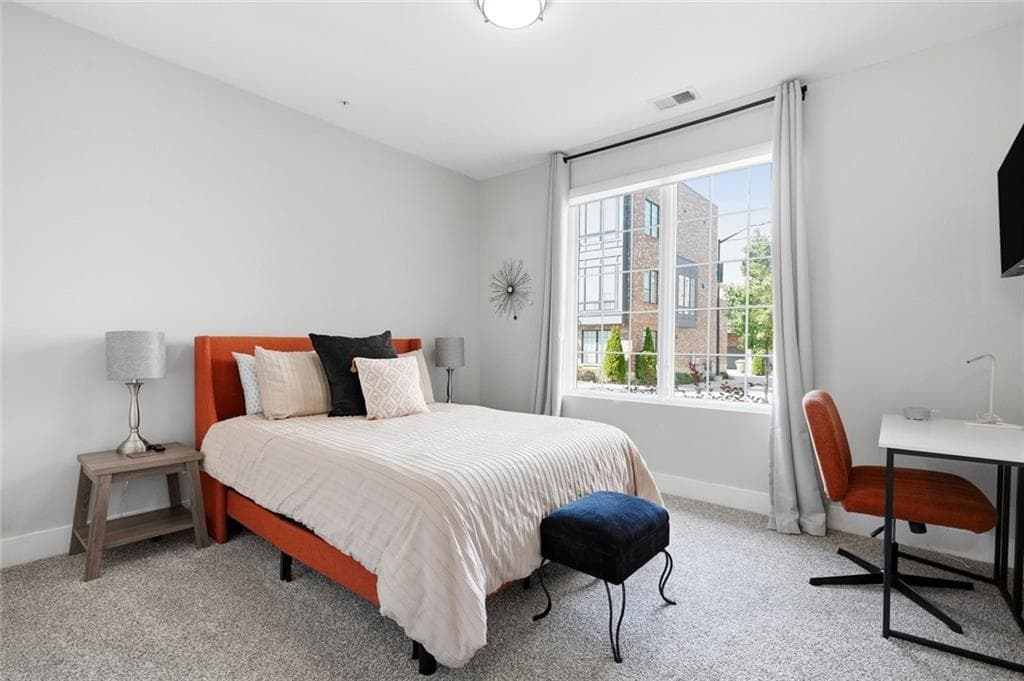 3 bedroom, 4 bathroom, 2,045 sq ft townhouse for rent at 285 Castleberry Hill Walk, Atlanta, GA 30313 for $3,890 a month — photo 5