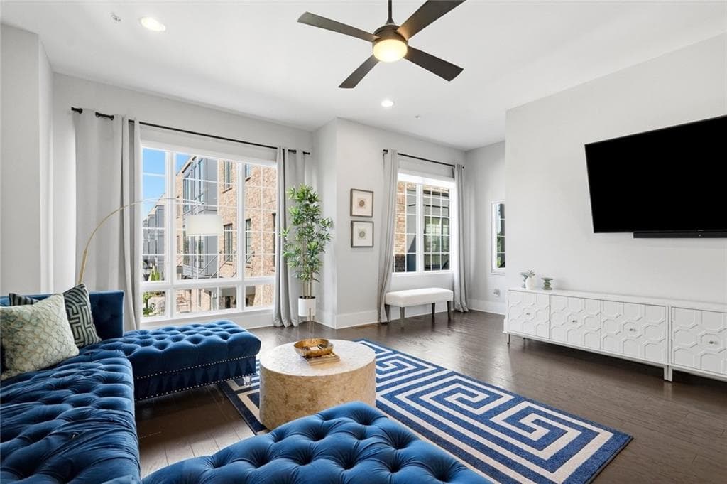 3 bedroom, 4 bathroom, 2,045 sq ft townhouse for rent at 285 Castleberry Hill Walk, Atlanta, GA 30313 for $3,890 a month — photo 9