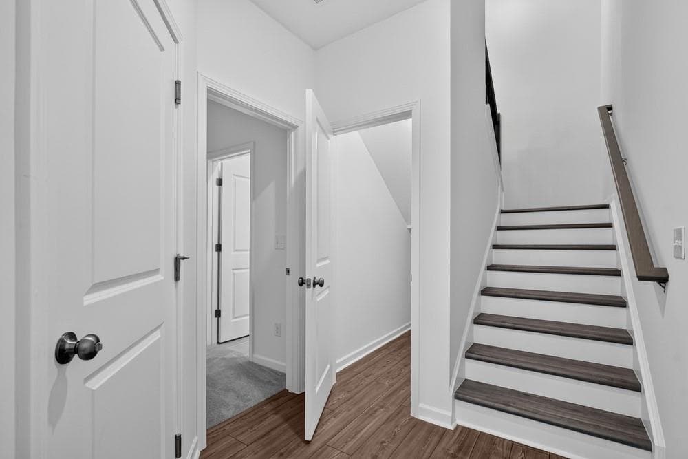 3 bedroom, 4 bathroom, 1,967 sq ft townhouse for sale at 5818 Schelton Place, Mableton, GA 30126 — photo 8