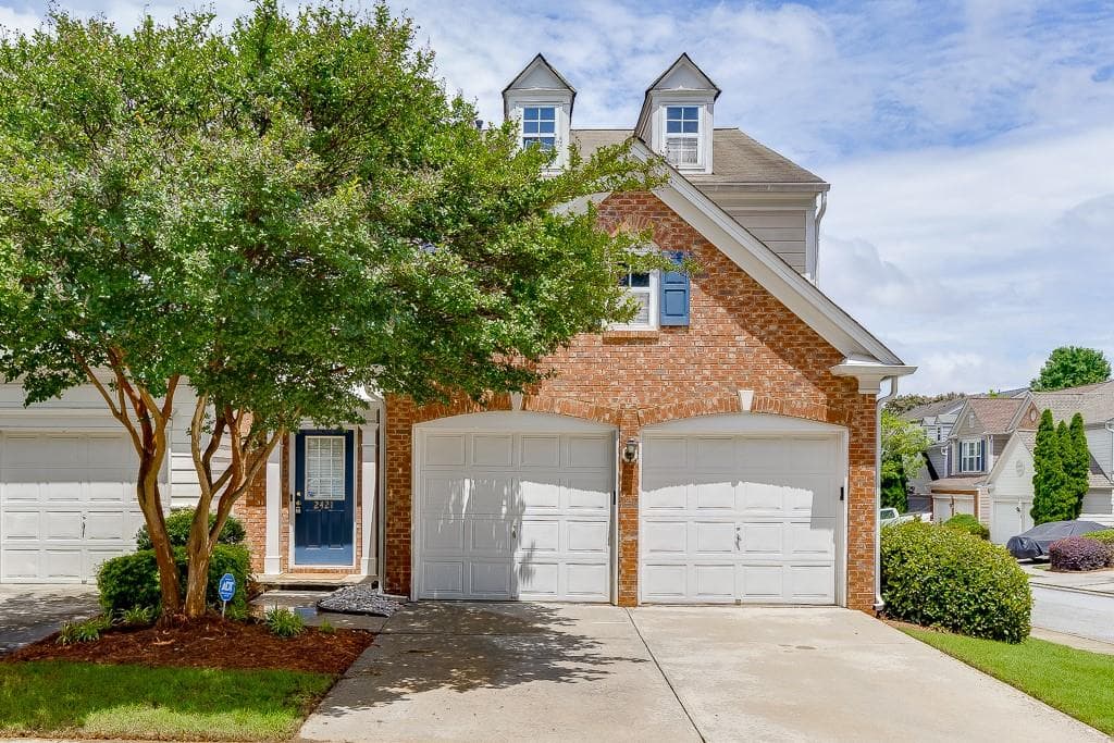 3 bedroom, 2 bathroom, 1,816 sq ft townhouse for rent at 2421 Elkhorn Terrace, Duluth, GA 30096 for $2,400 a month — photo 2