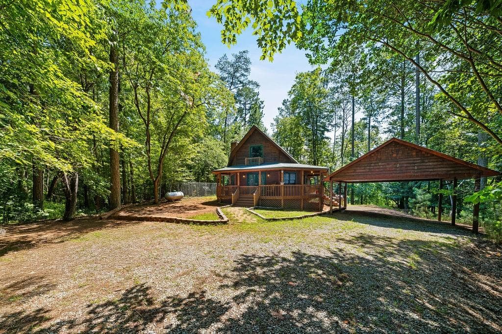 2 bedroom, 2 bathroom, 1,176 sq ft single family residence for sale at 1247 Newport Drive, Ellijay, GA 30540 — photo 7