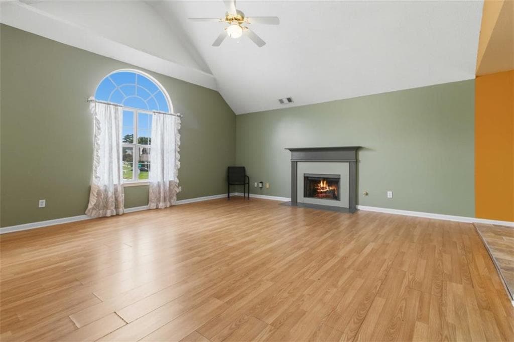 3 bedroom, 2 bathroom, 1,680 sq ft single family residence under contract at 4424 Idlewood Park, Lithonia, GA 30038 — photo 8