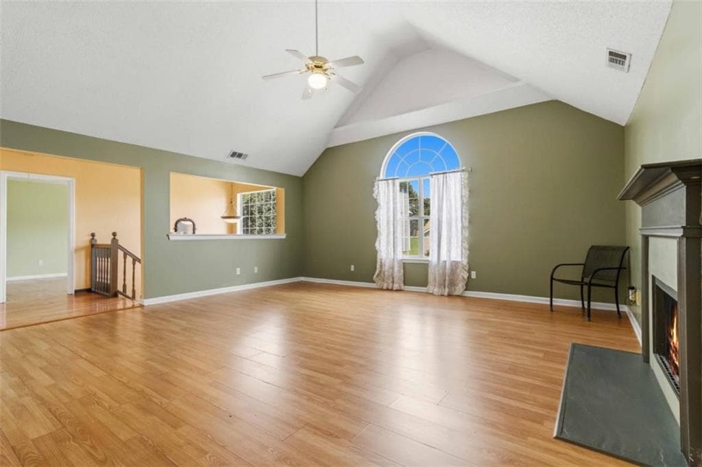 3 bedroom, 2 bathroom, 1,680 sq ft single family residence under contract at 4424 Idlewood Park, Lithonia, GA 30038 — photo 9