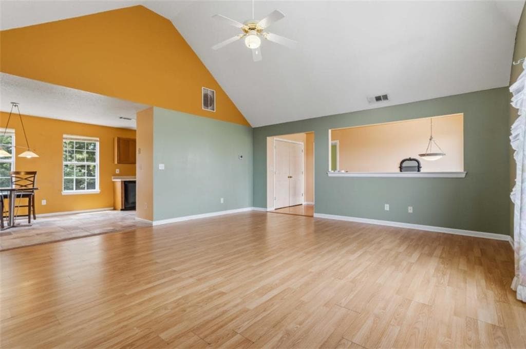 3 bedroom, 2 bathroom, 1,680 sq ft single family residence under contract at 4424 Idlewood Park, Lithonia, GA 30038 — photo 10