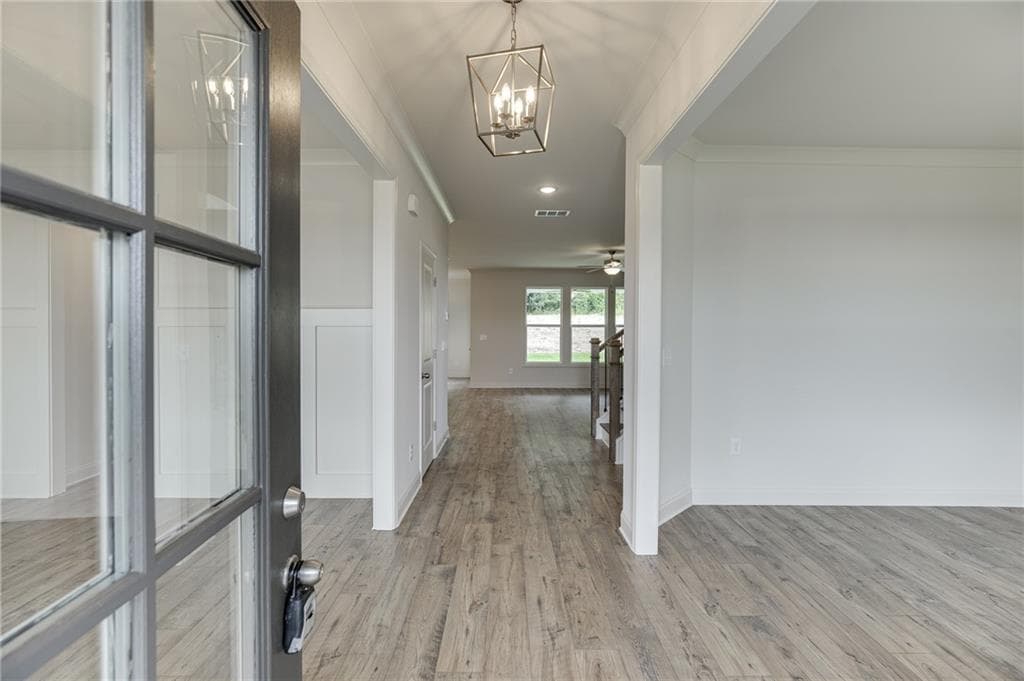 4 bedroom, 3 bathroom, 2,500 sq ft single family residence for sale at 1286 Poppy Lane, Jefferson, GA 30549 — photo 5
