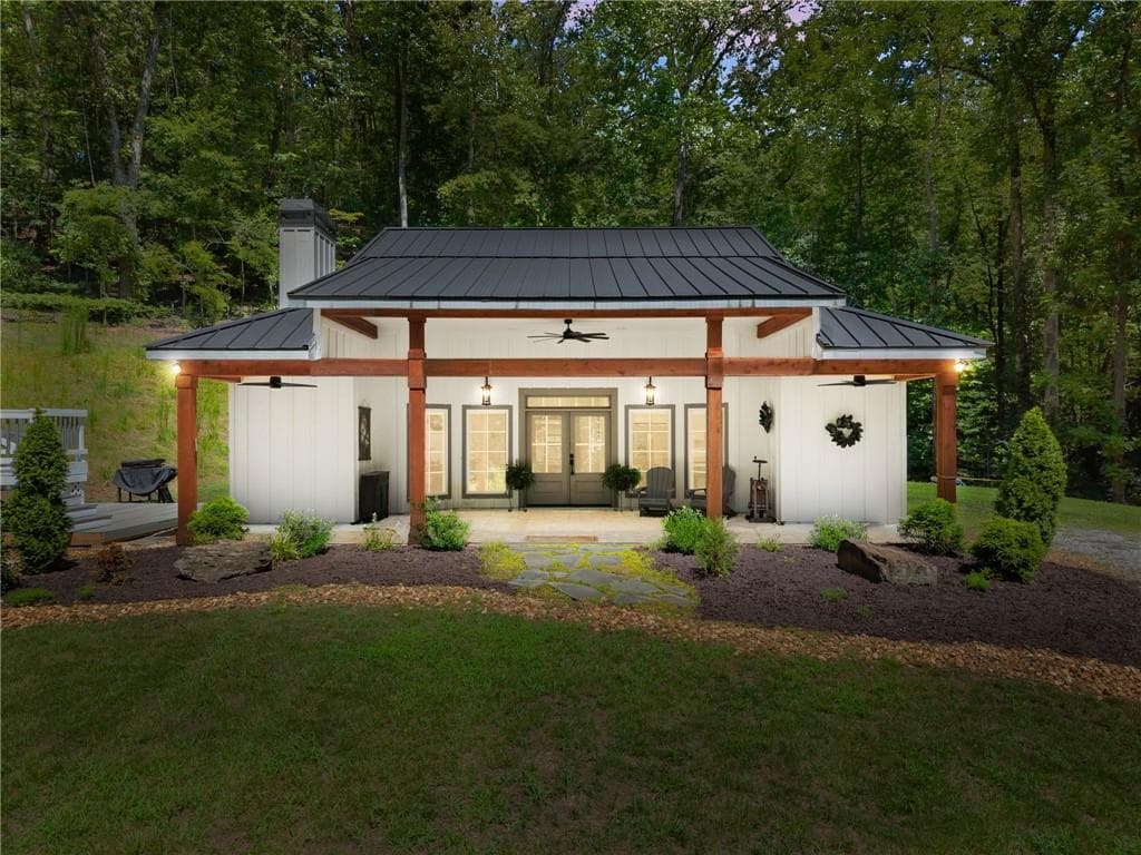 2 bedroom, 2 bathroom, 1,432 sq ft single family residence for sale at 189 Peace Valley Road, Dahlonega, GA 30533 — photo 5