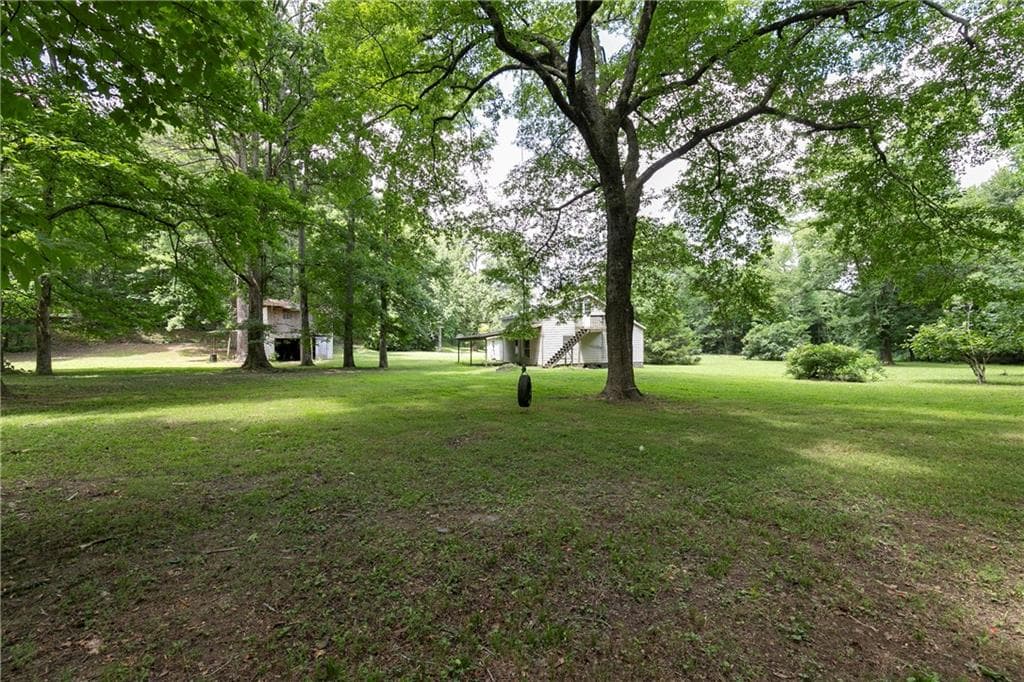 3 bedroom, 2 bathroom, 1,982 sq ft single family residence for sale at 435 Hampton Road, Cedartown, GA 30125 — photo 7