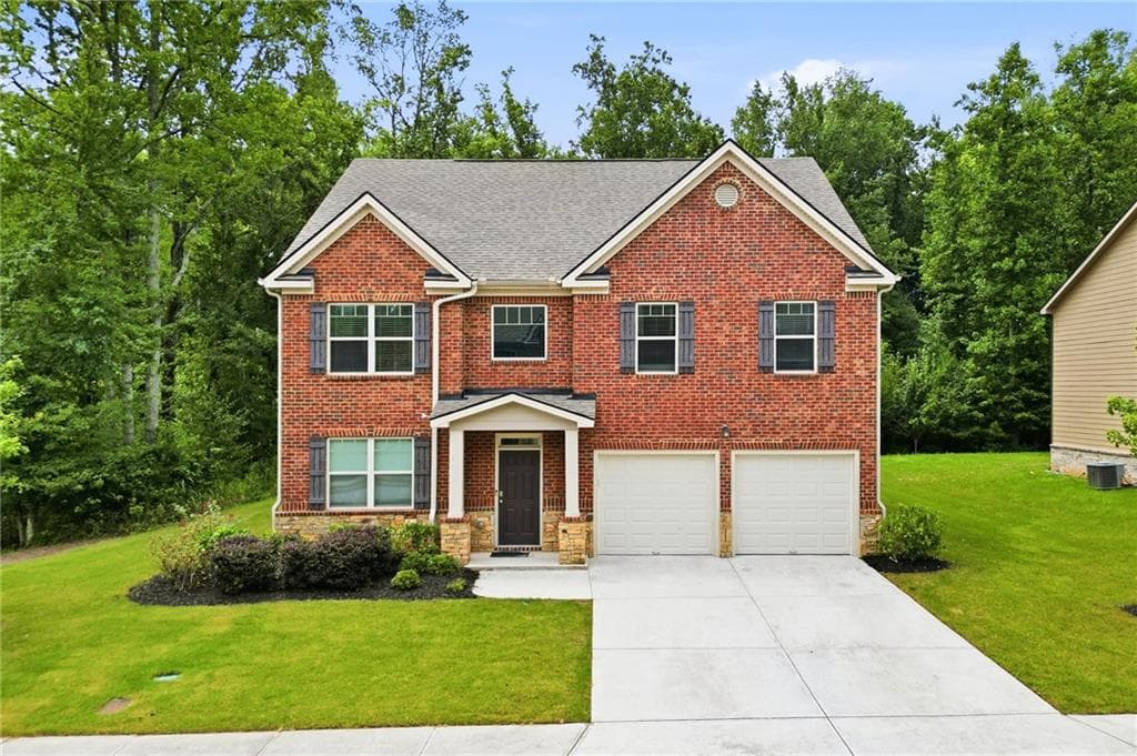 4 bedroom, 3 bathroom, 2,720 sq ft single family residence for rent at 3132 Hawthorn Farm Boulevard, Loganville, GA 30052 for $2,700 a month — photo 1 of 59
