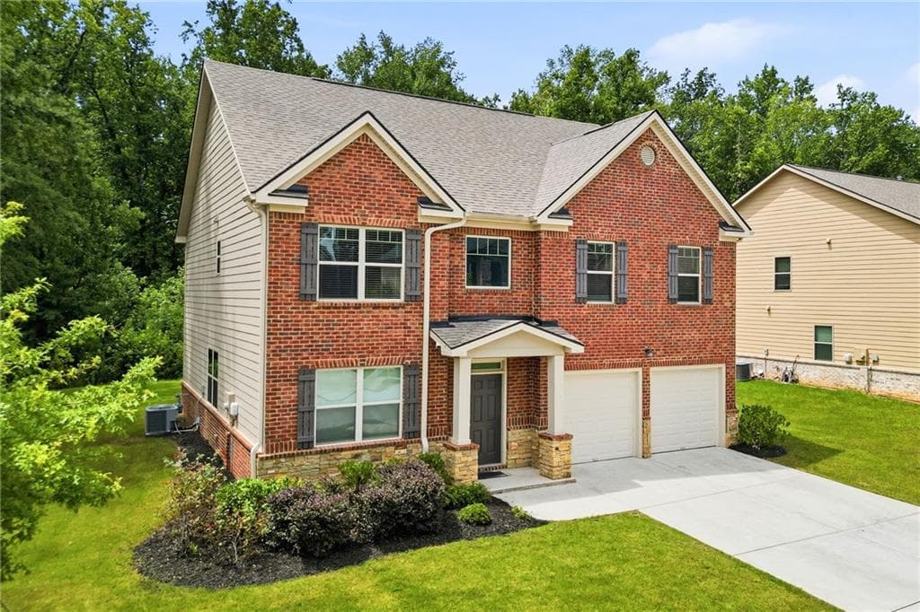 4 bedroom, 3 bathroom, 2,720 sq ft single family residence for rent at 3132 Hawthorn Farm Boulevard, Loganville, GA 30052 for $2,700 a month — photo 2