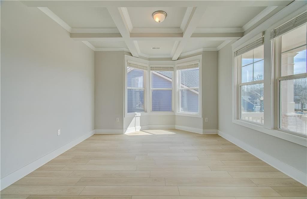 4 bedroom, 3 bathroom, 2,835 sq ft single family residence for sale at 4113 Valleyview Court, Mcdonough, GA 30252 — photo 3