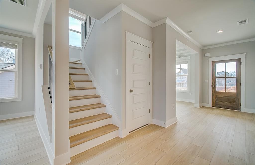 4 bedroom, 3 bathroom, 2,835 sq ft single family residence for sale at 4113 Valleyview Court, Mcdonough, GA 30252 — photo 4
