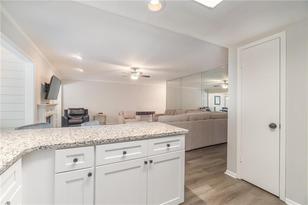 2 bedroom, 2 bathroom, 1,466 sq ft condominium for sale at 31 Muncy Court, Smyrna, GA 30080 — photo 4