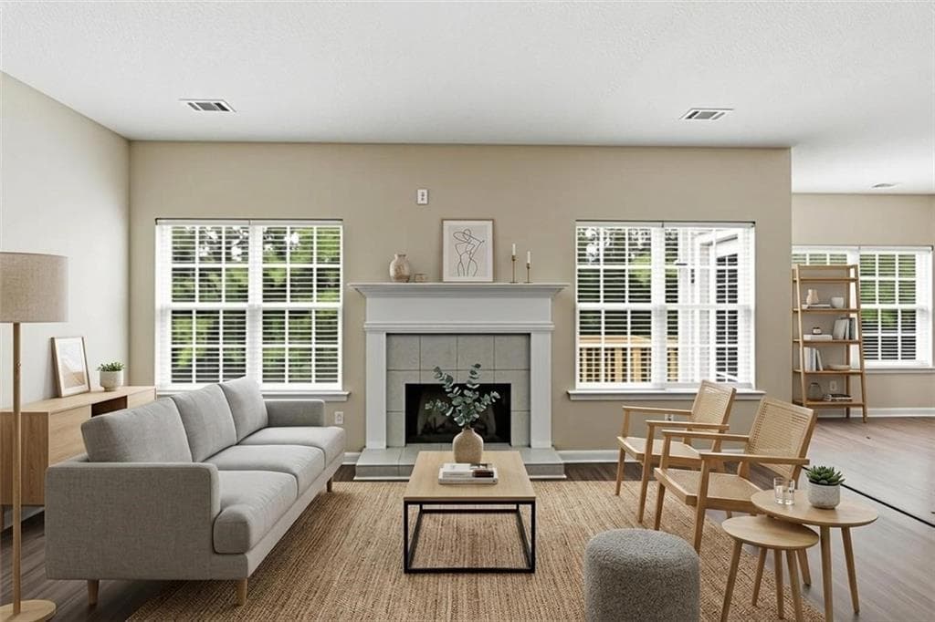 4 bedroom, 3 bathroom, 2,400 sq ft single family residence under contract at 6716 Delaware Bend, Fairburn, GA 30213 — photo 5