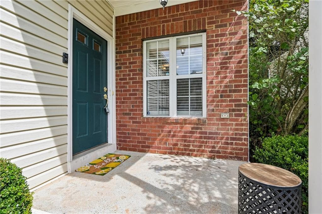 3 bedroom, 3 bathroom, 1,560 sq ft townhouse for sale at 850 Abbotts Mill Court, Johns Creek, GA 30097 — photo 6