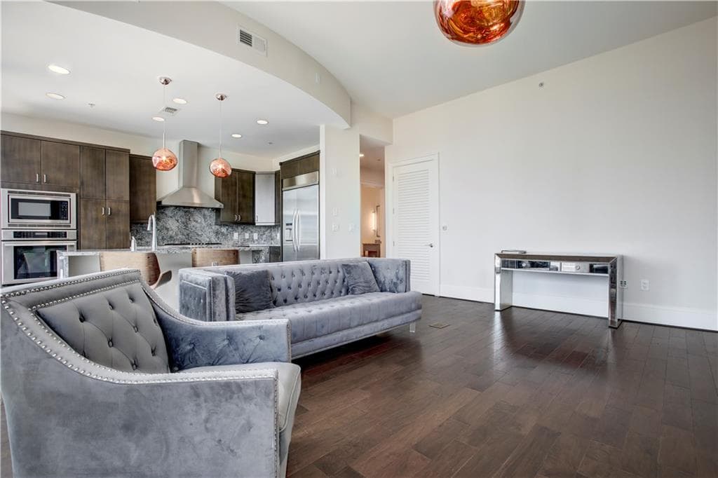 1 bedroom, 2 bathroom, 1,215 sq ft condominium for sale at 1065 Peachtree Street 3201, Atlanta, GA 30309 — photo 9