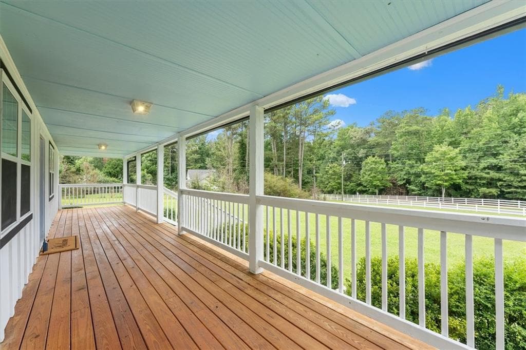 3 bedroom, 2 bathroom single family residence for sale at 4743 Bryant Drive, Snellville, GA 30039 — photo 5