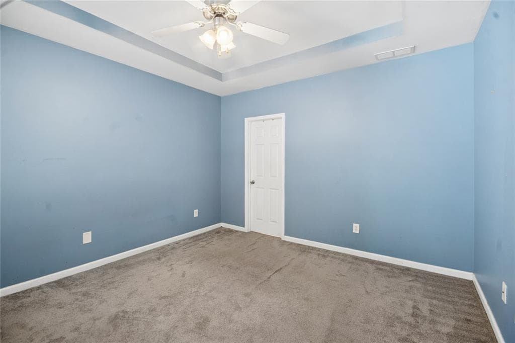 3 bedroom, 3 bathroom, 1,612 sq ft townhouse for sale at 2555 Flat Shoals Road 2501, Atlanta, GA 30349 — photo 10