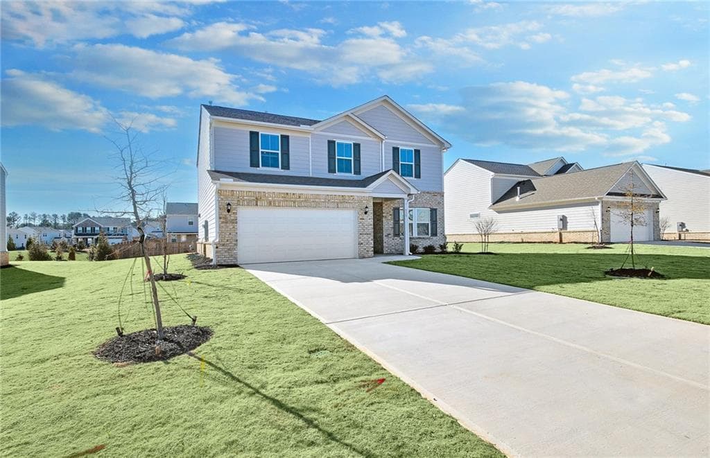 3 bedroom, 3 bathroom, 2,390 sq ft single family residence for sale at 197 Delilah Street, Mcdonough, GA 30252 — photo 3