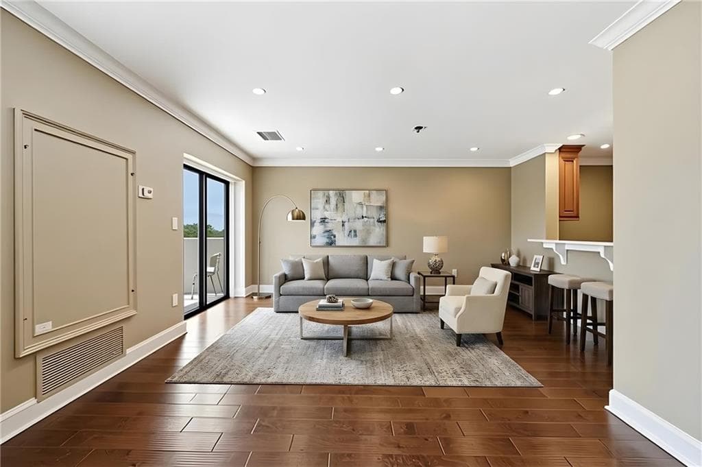 1 bedroom, 1 bathroom, 489 sq ft condominium for sale at 300 Johnson Ferry Road A713, Sandy Springs, GA 30328 — photo 5
