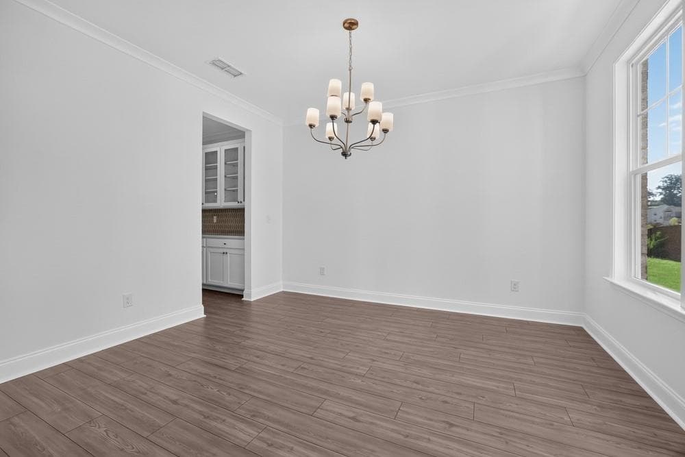 5 bedroom, 5 bathroom, 3,538 sq ft single family residence for sale at 8935 Avonbrook Close, Ball Ground, GA 30107 — photo 9