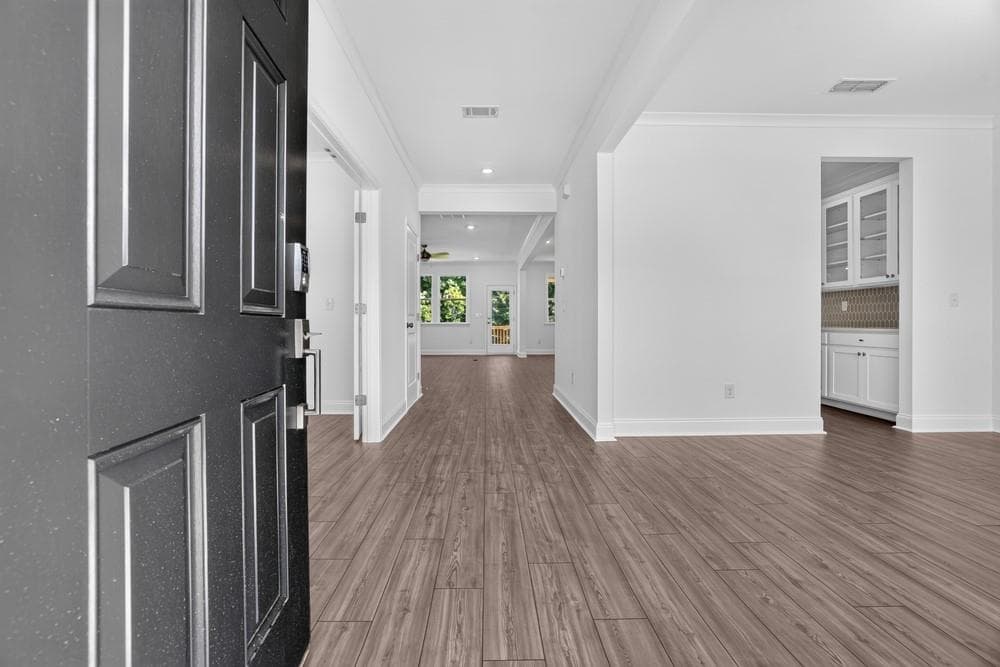 5 bedroom, 5 bathroom, 3,538 sq ft single family residence for sale at 8935 Avonbrook Close, Ball Ground, GA 30107 — photo 8