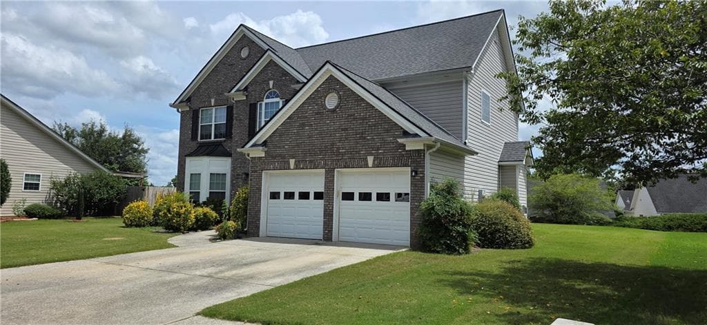 4 bedroom, 3 bathroom, 2,310 sq ft single family residence for rent at 1399 Dulwich Court, Lawrenceville, GA 30043 for $2,600 a month — photo 2