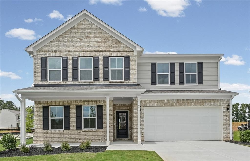 5 bedroom, 3 bathroom, 2,956 sq ft single family residence under contract at 646 Vidalia Parkway, Mcdonough, GA 30252