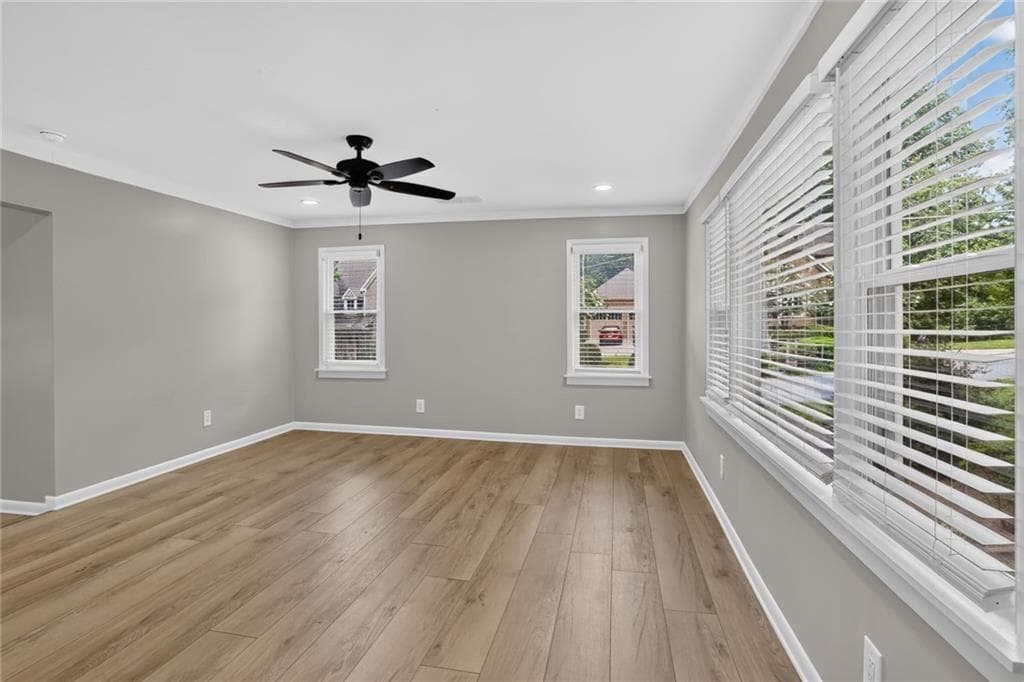 5 bedroom, 3 bathroom, 3,200 sq ft single family residence for rent at 1220 Roxboro Drive, Atlanta, GA 30324 for $4,300 a month — photo 6