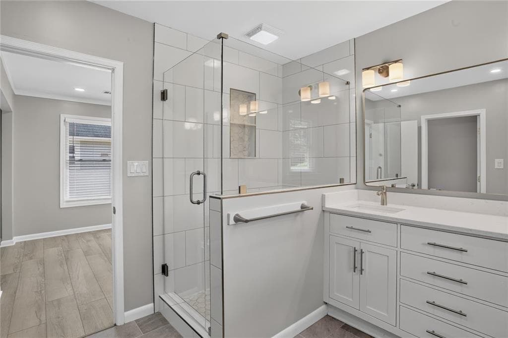 5 bedroom, 3 bathroom, 3,200 sq ft single family residence for rent at 1220 Roxboro Drive, Atlanta, GA 30324 for $4,300 a month — photo 9