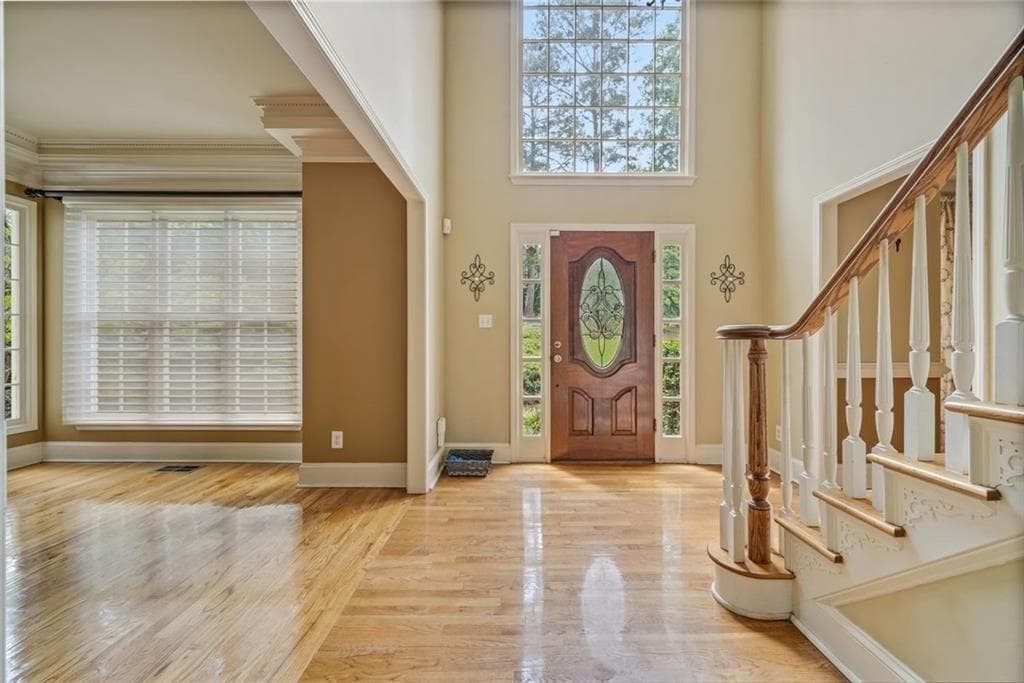 5 bedroom, 5 bathroom, 5,728 sq ft single family residence under contract at 5044 Chapel Lake Circle, Douglasville, GA 30135 — photo 4