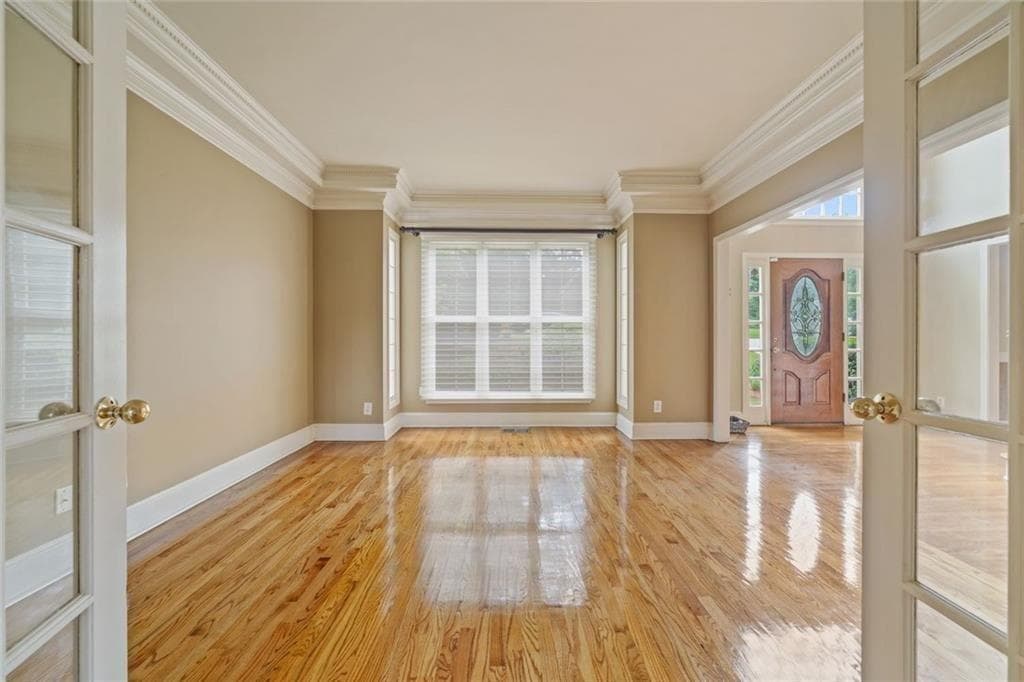 5 bedroom, 5 bathroom, 5,728 sq ft single family residence under contract at 5044 Chapel Lake Circle, Douglasville, GA 30135 — photo 6