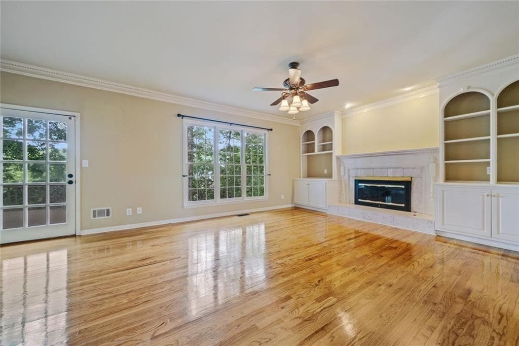 5 bedroom, 5 bathroom, 5,728 sq ft single family residence under contract at 5044 Chapel Lake Circle, Douglasville, GA 30135 — photo 8