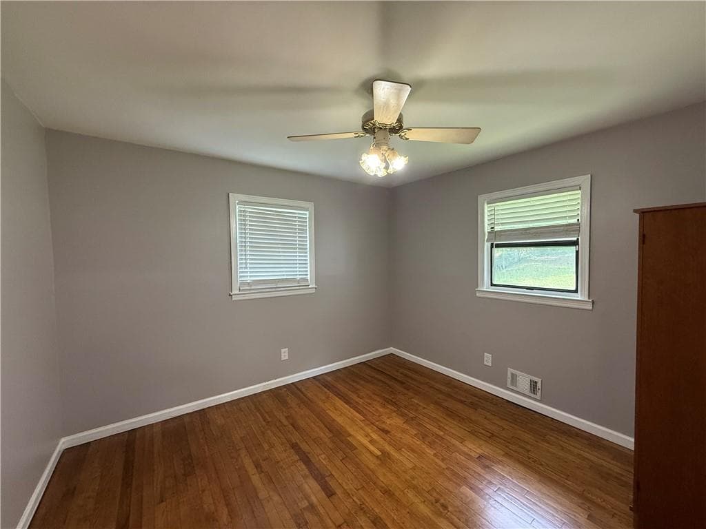 3 bedroom, 2 bathroom, 1,649 sq ft single family residence for rent at 6271 Mountain Court, Mableton, GA 30126 for $1,950 a month — photo 6