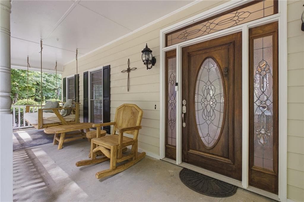 7 bedroom, 6 bathroom, 5,843 sq ft single family residence for sale at 1220 Peachtree Road, Hoschton, GA 30548 — photo 6