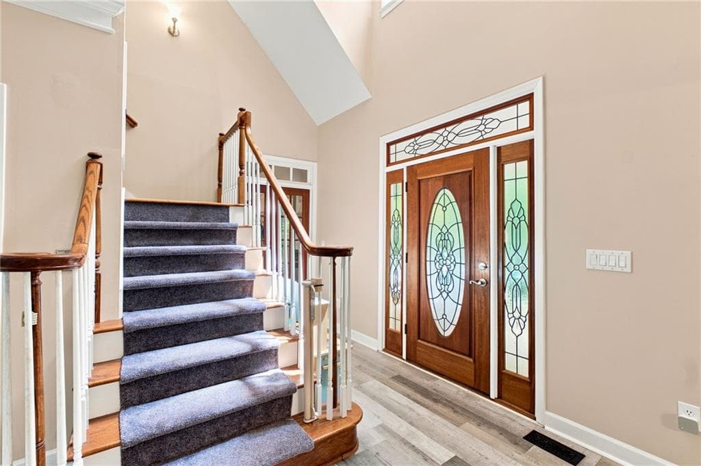7 bedroom, 6 bathroom, 5,843 sq ft single family residence for sale at 1220 Peachtree Road, Hoschton, GA 30548 — photo 7