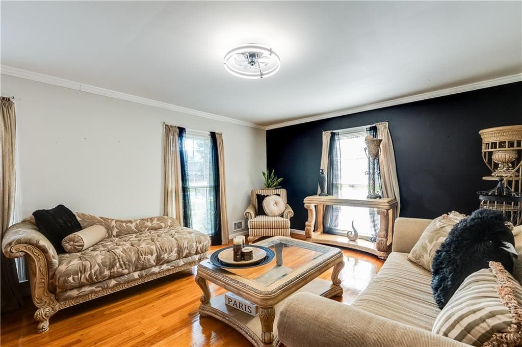 4 bedroom, 4 bathroom, 2,342 sq ft single family residence for sale at 4737 Fellsridge Drive, Stone Mountain, GA 30083 — photo 7