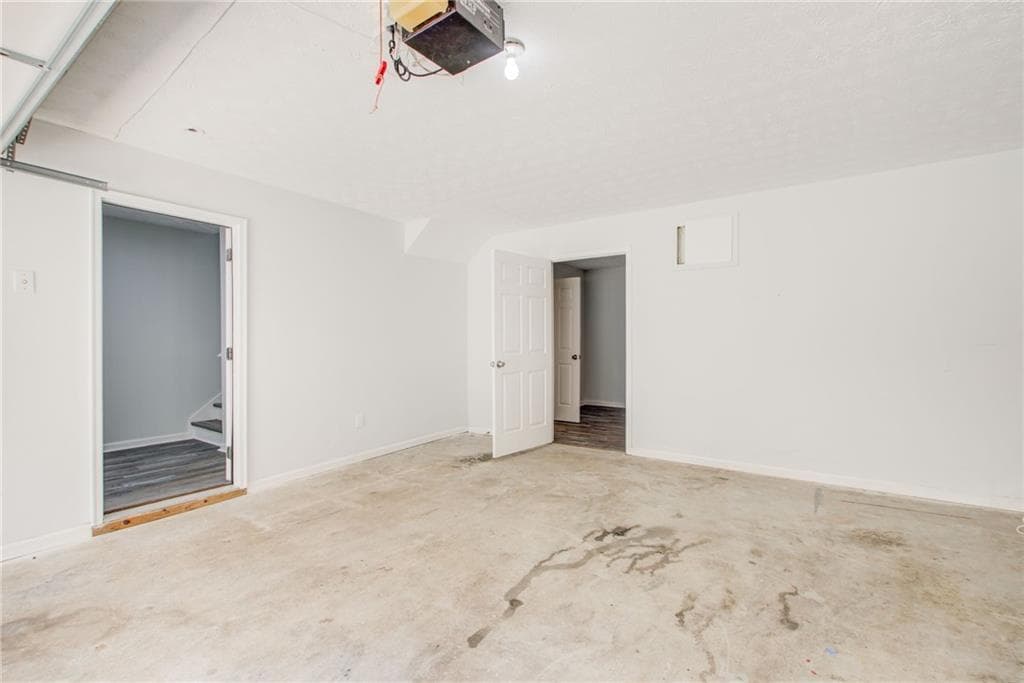 2 bedroom, 2 bathroom, 1,468 sq ft townhouse for sale at 2470 Stonegate Drive, Acworth, GA 30101 — photo 5
