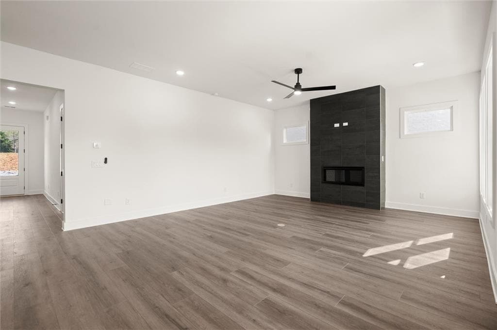 4 bedroom, 4 bathroom, 3,125 sq ft single family residence for sale at 322 Treble Way, Alpharetta, GA 30009 — photo 5