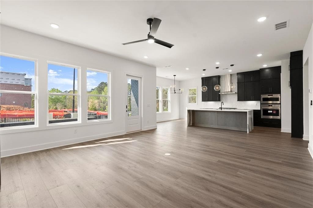 4 bedroom, 4 bathroom, 3,125 sq ft single family residence for sale at 322 Treble Way, Alpharetta, GA 30009 — photo 7