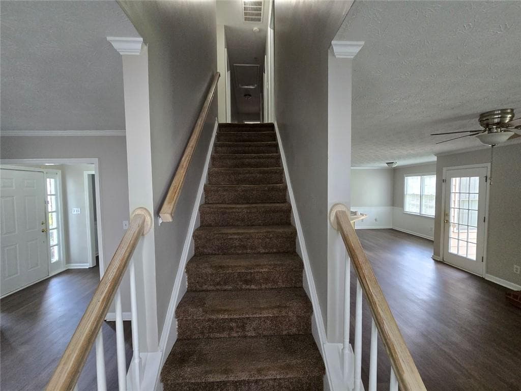 4 bedroom, 3 bathroom, 2,611 sq ft single family residence for rent at 724 Jamie Way, Woodstock, GA 30188 for $2,100 a month — photo 7