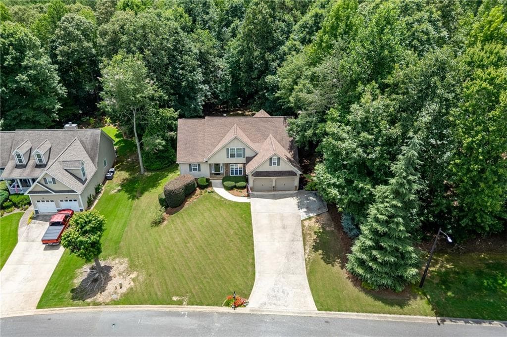 6 bedroom, 4 bathroom, 3,467 sq ft single family residence for sale at 646 Forest Pine Drive, Ball Ground, GA 30107 — photo 3