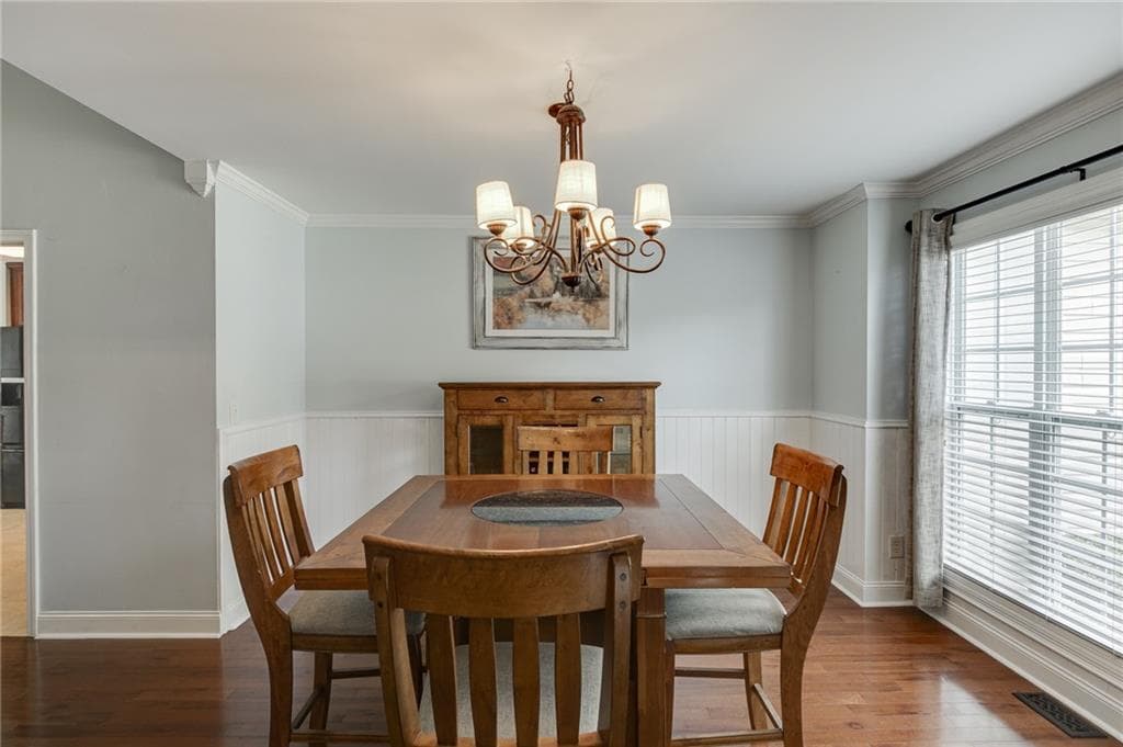 6 bedroom, 4 bathroom, 3,467 sq ft single family residence for sale at 646 Forest Pine Drive, Ball Ground, GA 30107 — photo 5