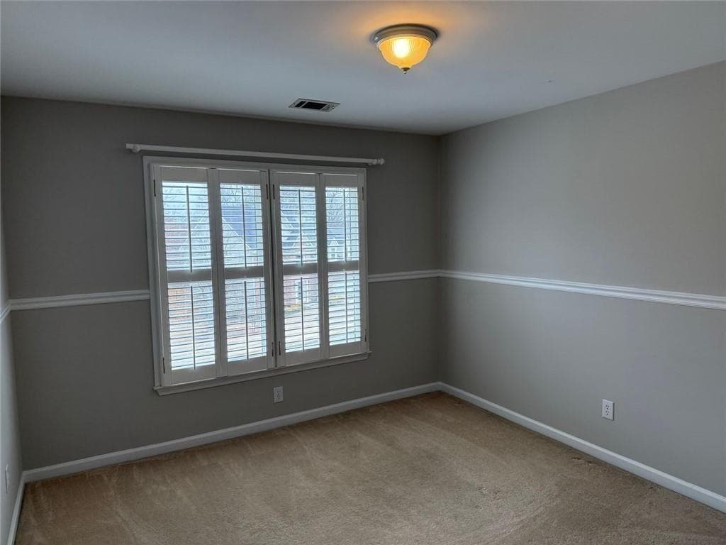 4 bedroom, 3 bathroom single family residence for rent at 1568 Ridge Point Drive, Lawrenceville, GA 30043 for $2,600 a month — photo 6