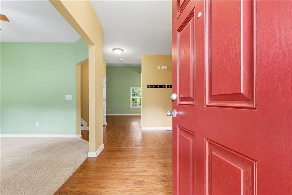 4 bedroom, 4 bathroom, 2,204 sq ft single family residence for sale at 3611 Jasmine Cove Lane, Snellville, GA 30039 — photo 3