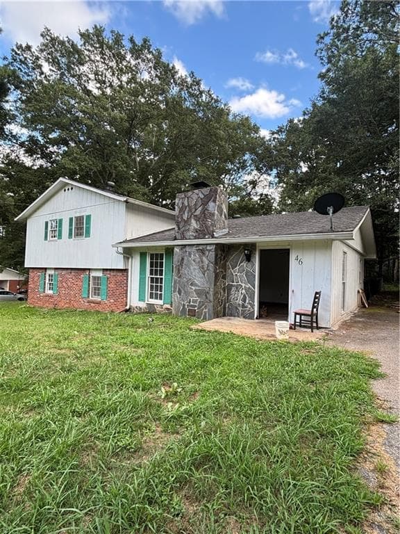 3 bedroom, 2 bathroom, 2,104 sq ft single family residence for rent at 46 W Wedgewood Circle, Newnan, GA 30263 for $1,800 a month